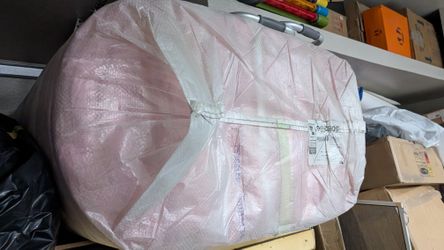 Pink fiberglass Unfaced 24" Wide R38