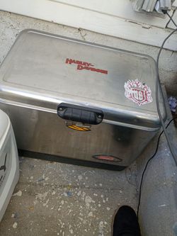 Stainless steal Coleman large cooler