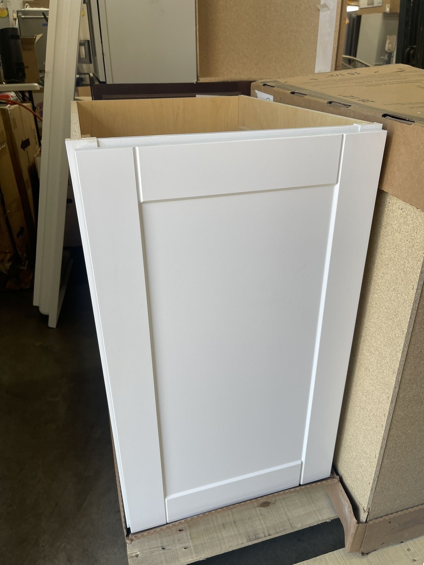 Hampton Bay Shaker 18 in. W x 24 in. D x 34.5 in. H Assembled Pull Out Trash Can Base Kitchen Cabinet in Satin White