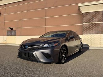 2019 Toyota Camry Hybrid