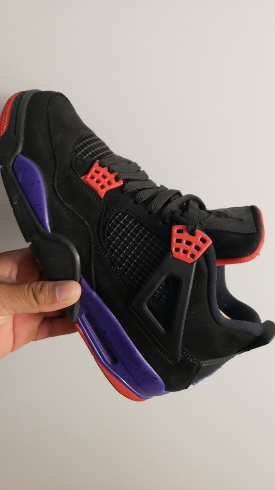 Jordan 4 Raptors nike purple size 10 200$