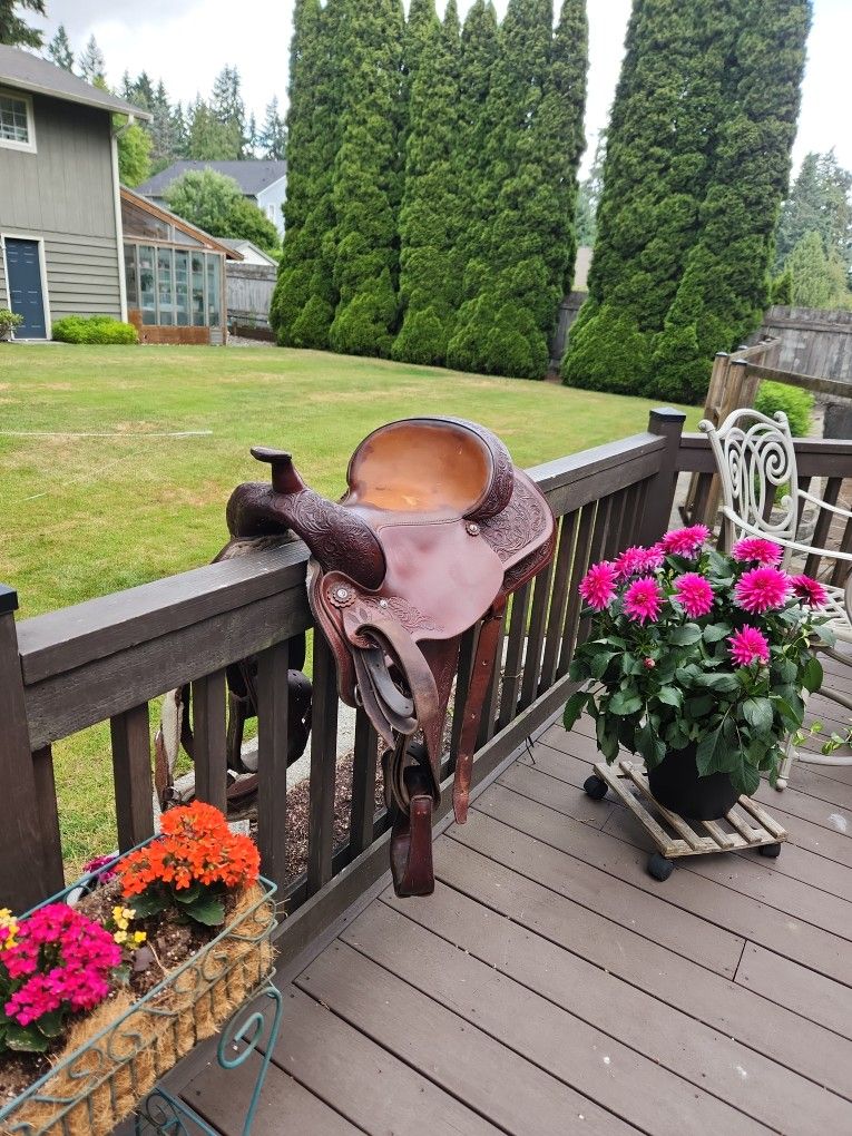 15" Western Saddle
