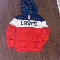 Levi’s puffer jacket