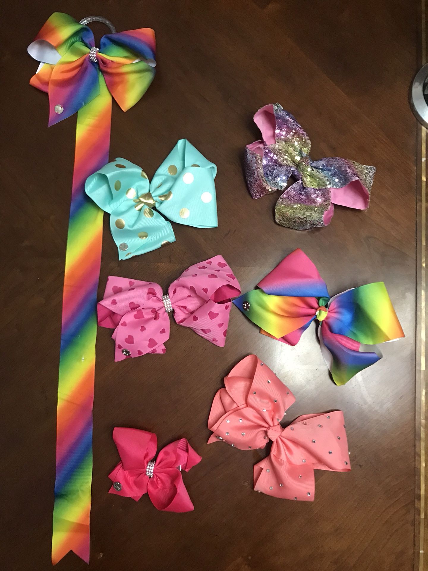 Jojo Siwa Big Bows with boy hanger