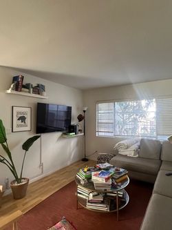 Chic Culver City Apartment Lease Takeover