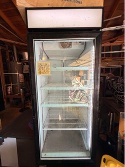Kelvinator commercial single door fridge
