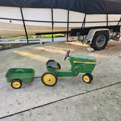 John Deere Vintage 1990s Pedal Tractor With Wagon - Toys & Collectibles | Color: Green