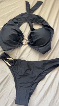 black bikini size M