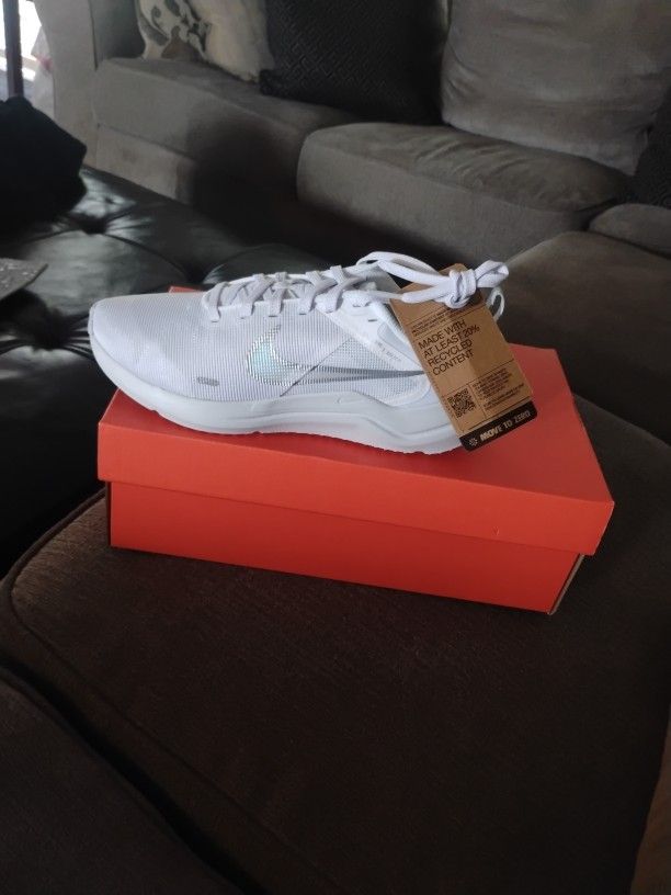 Nike Downshifters 12 Women 