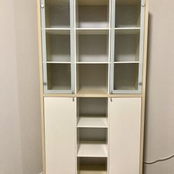 Armoir/Cabinet/Hutch/Cupboard