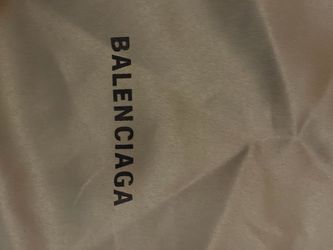 Balenciaga Grey Furry Slides – Size [8]
