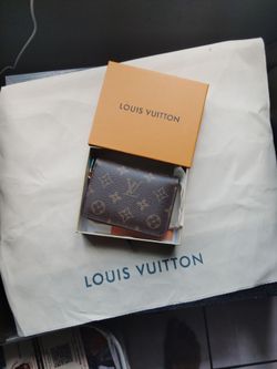 Luis vatton wallet