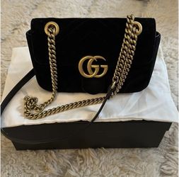 Gucci GG small Marmont 2.0 Matelassé Velvet Shoulder Bag