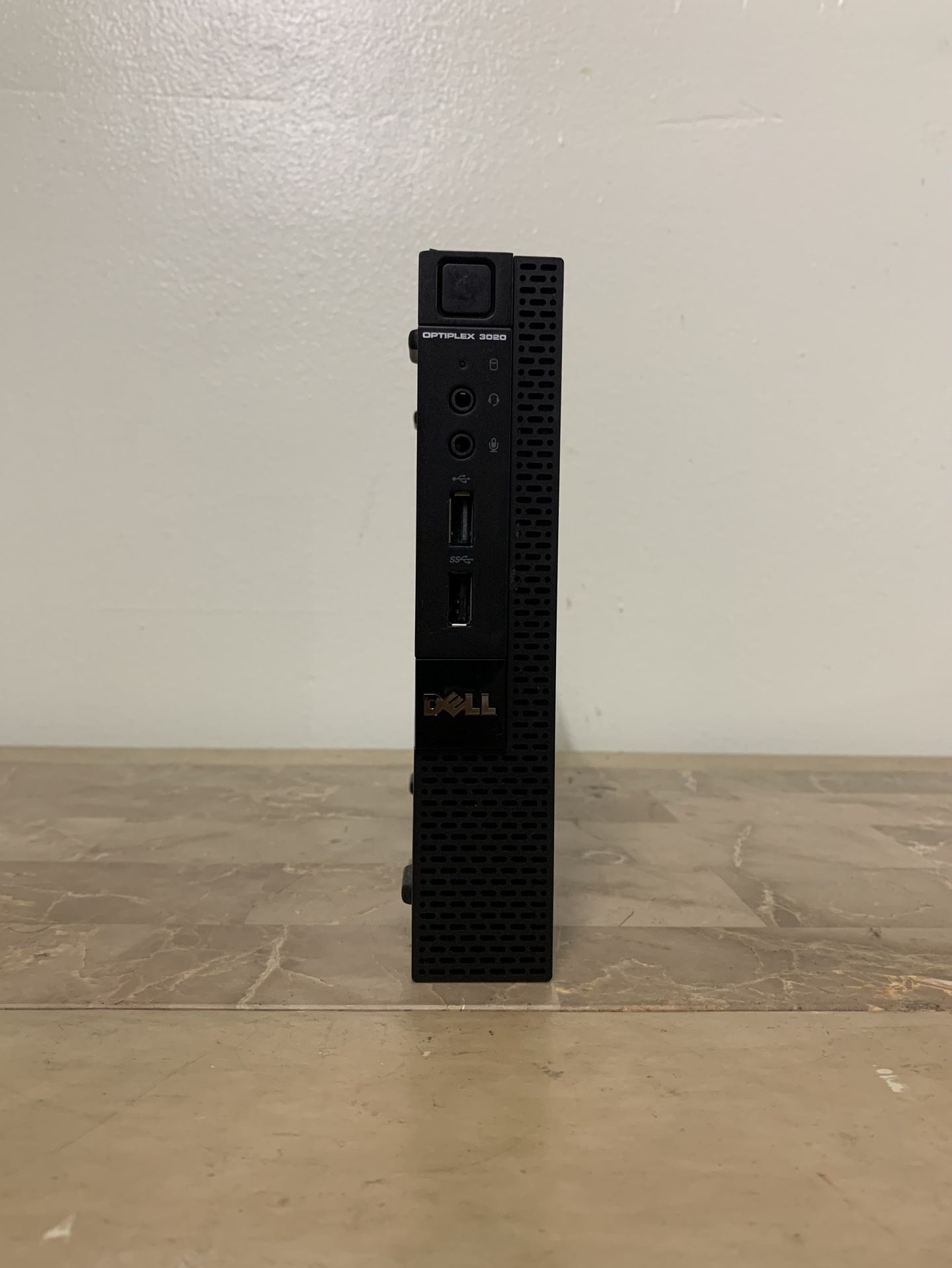 Micro DELL Optiplex 3020 Core i5 8GB RAM 256GB SSD Windows 10 dual display desktop computer
