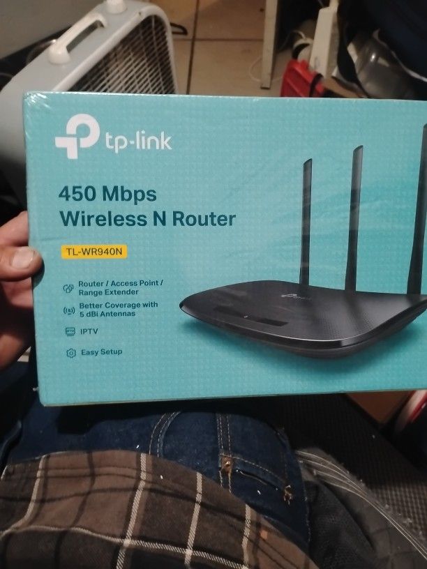 Wireless N Router  Brand New In  Box