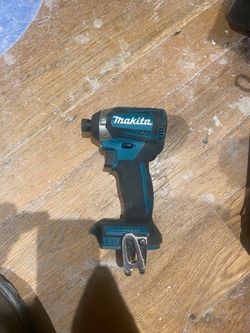 Makita 18V Impact Drill