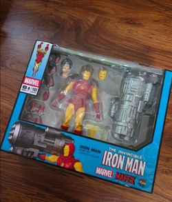 Mafex Comic Iron Man