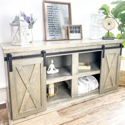 Custom TV Stand Cabinet Entertainment Center Modern Rustic Barn Doors Console Handmade Restorations hardware Bookshelves Pottery Barn Carpenter 