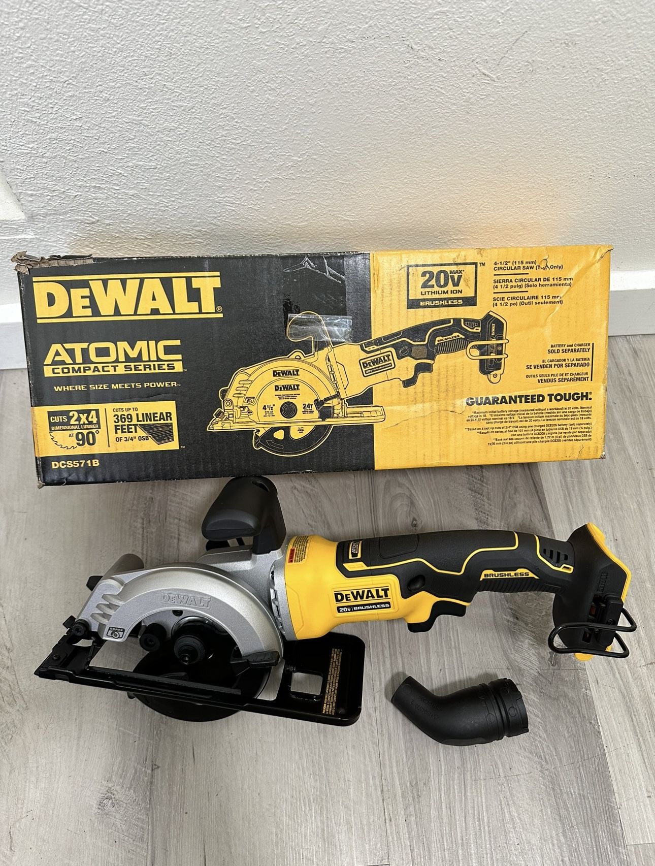 DEWALT ATOMIC 20V MAX Cordless Brushless 4-1/2 in. Circular Saw (Tool Only)