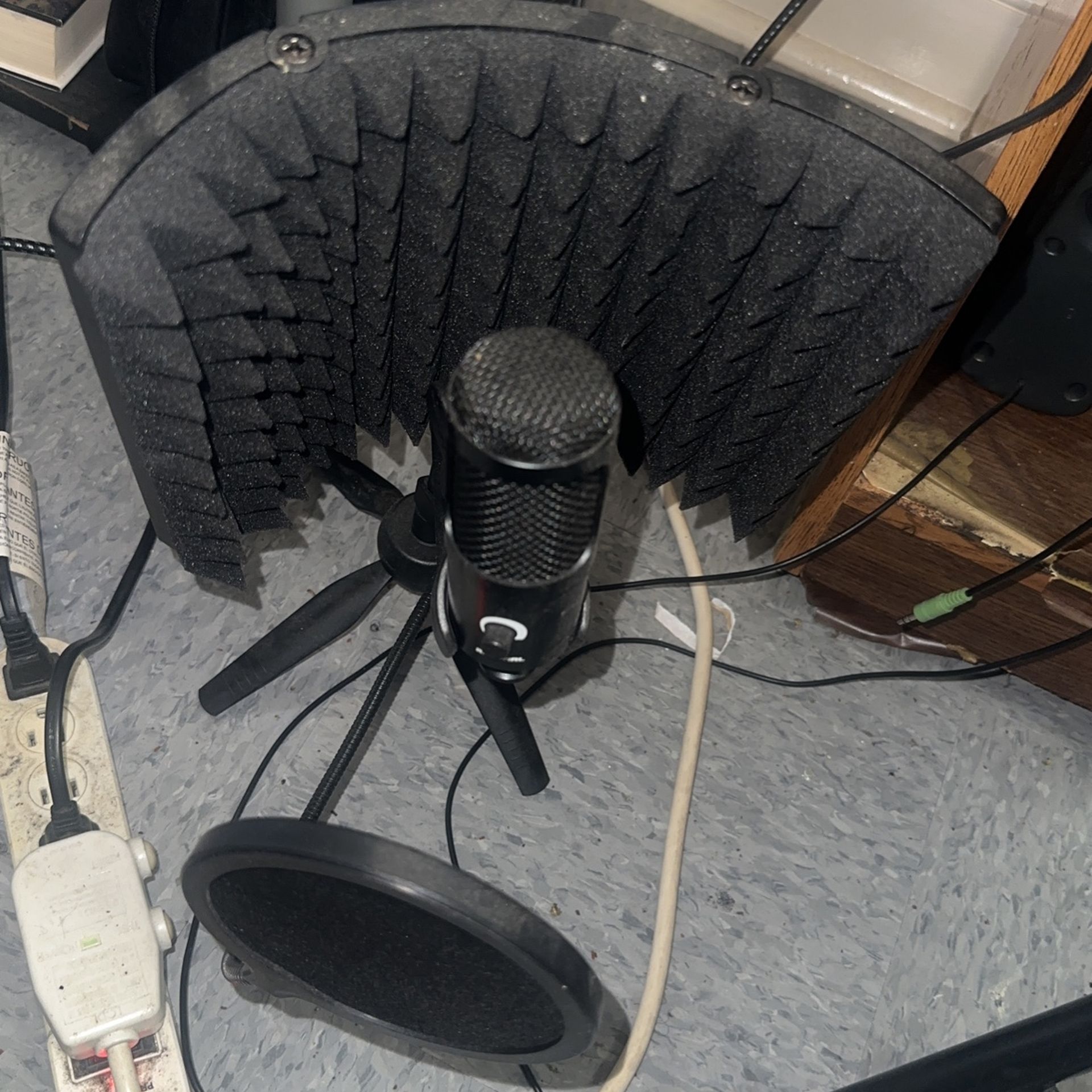 Studio Mic Equipment