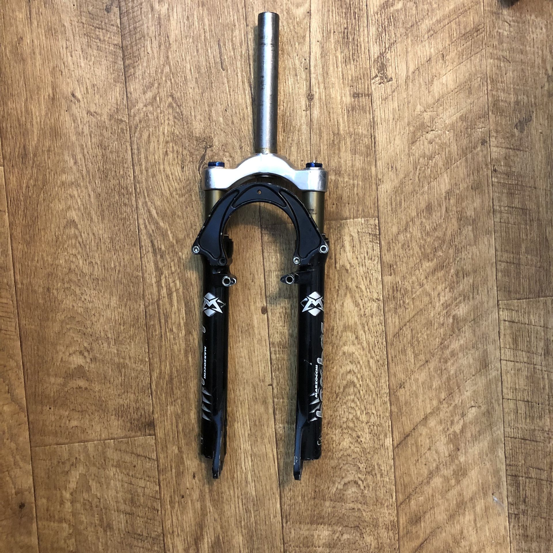 26” Marzocchi Bomber z5 Flylight Air Mountain Bike/ Bicycle Fork