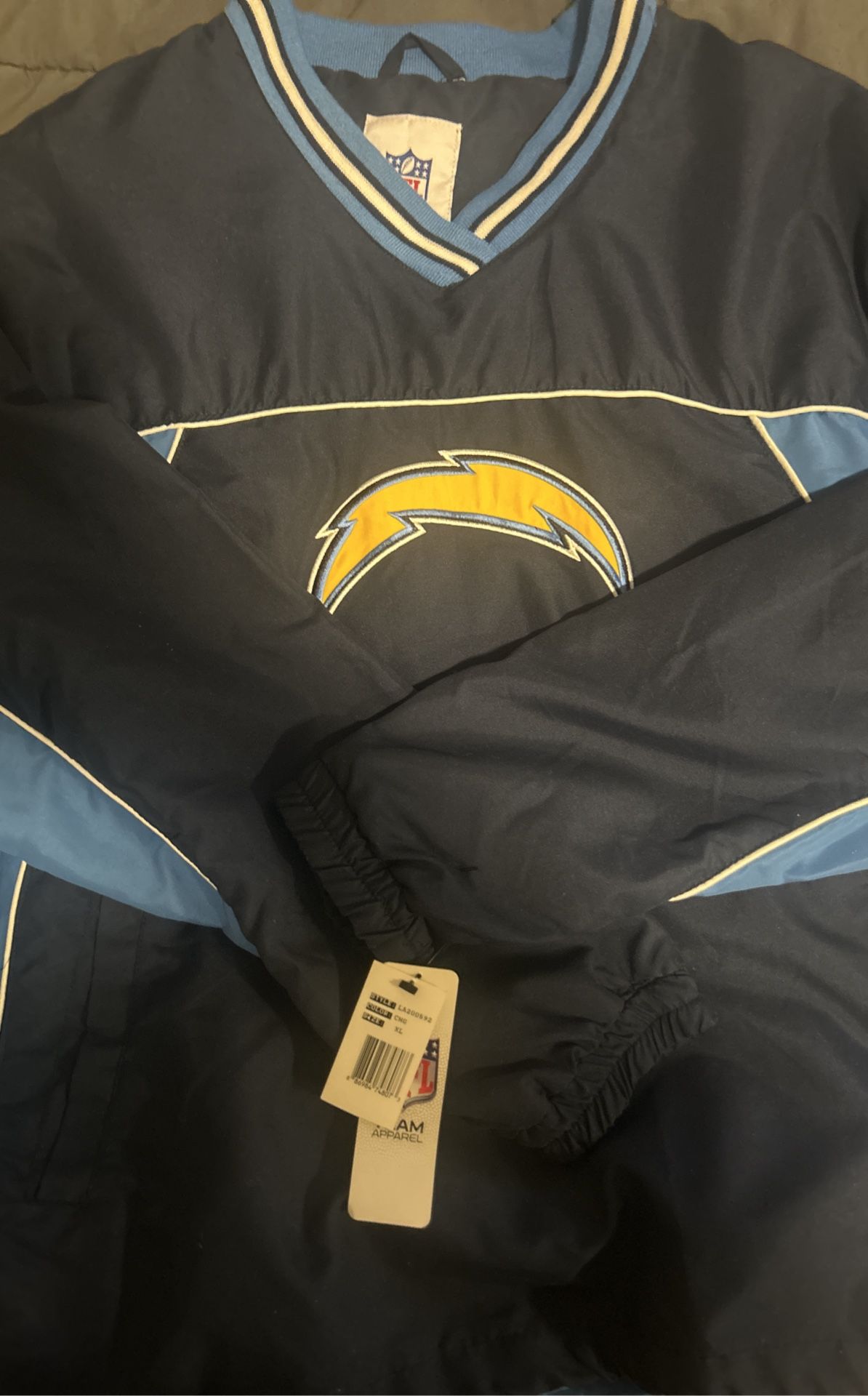 Chargers Windbreakers XL