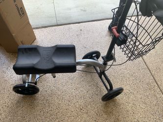 4 wheel Knee Scooter