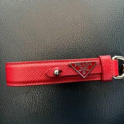  Prada Keychain 