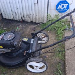 CRAFTSMAN SELF-PROPELLED 