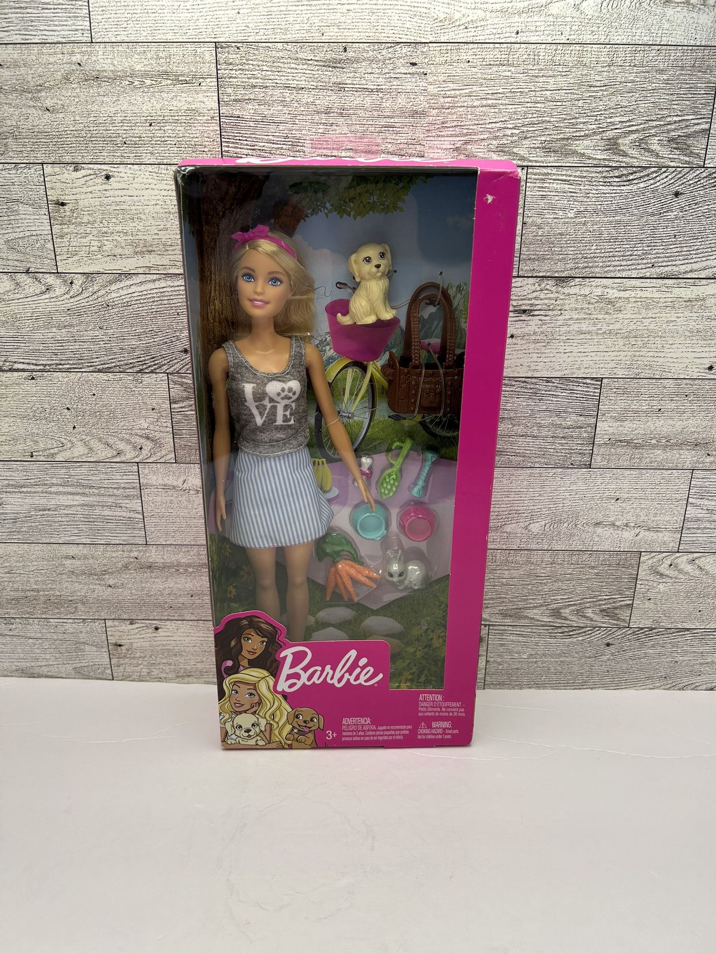 Barbie Collectible ‘2018 Barbie Puppy & Bunny with Accessory Play Set Mattel • Made in China