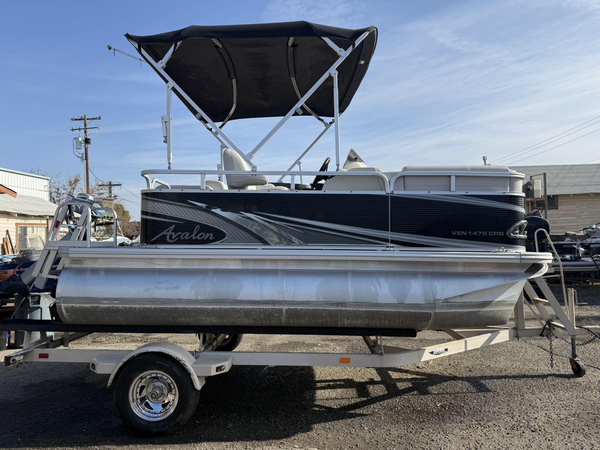 2017 Avalon Electric Boat 