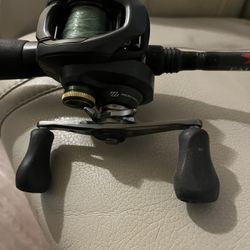 Shimano, 200 XG Bait Caster Like New