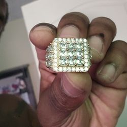 13.00K ASSCHER CUT DIAMOND RING 