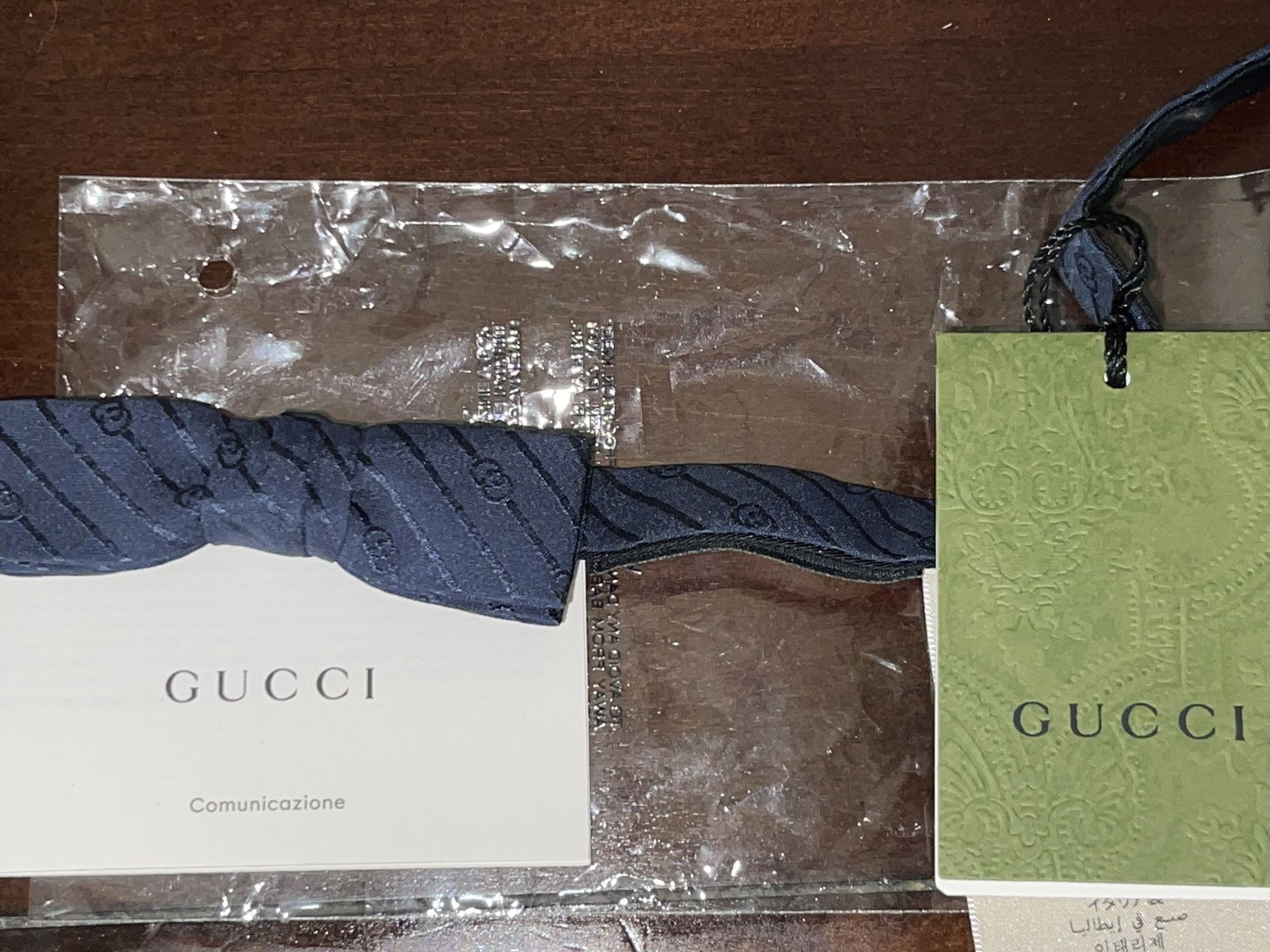 Gucci BowTie