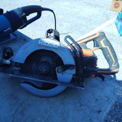 Saw Ridgid Izquierdo