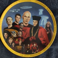 Star Trek - Encounter at Farpoint - The Episodes - 1994 Hamilton Collection Plate