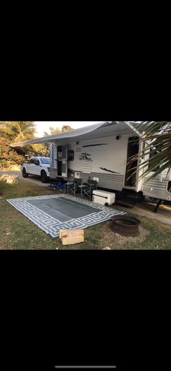 2010 Springdale 30 Foot Trailer