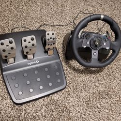 Logitech G920 Steering Wheel