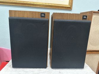 Pair of JBL L-Series L20T Bookshelf Speakers. MADE IN USA