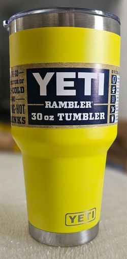 Authentic YETI Rambler 30 oz Tumbler in vibrant yellow, complete with a clear MagSlider lid.