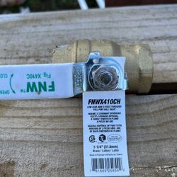 Brand New Valve  1 1/4 Inch