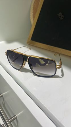 Sun glasses