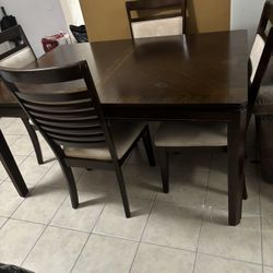 Dining Set Brown 