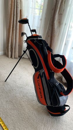 Intech Lancer junior complete golf set.