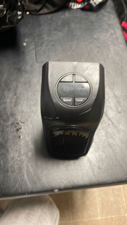Mini plug in heater