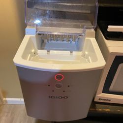 igloo ice maker