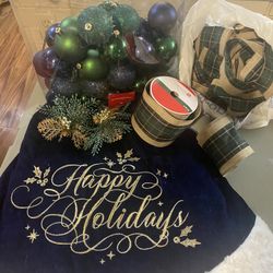 Christmas Tree Decorations 