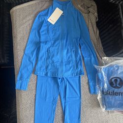 Lululemon active wear set