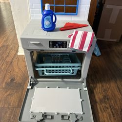 Little Tikes First Dishwasher, Pretend Play Appliance with Kitchen Accessories, Kids Ages 2+