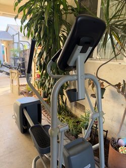 PRECOR EFX elliptical